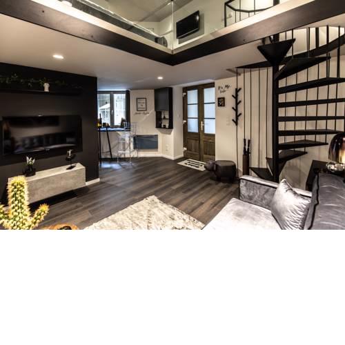 Bobo's Luxury Apartment