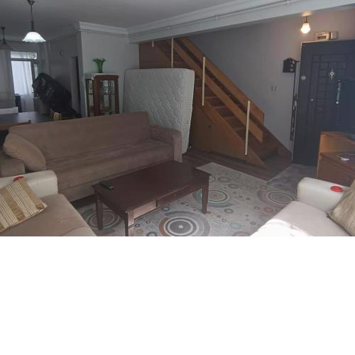 B.oğlu ada kiralık müstakil ev