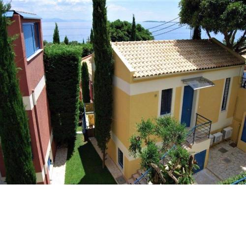 Bohemia Beach House comfortable villa on the beautiful North East coast