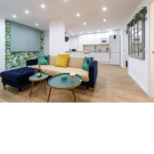Bonito apartamento a pocos minutos del centro CLAV-