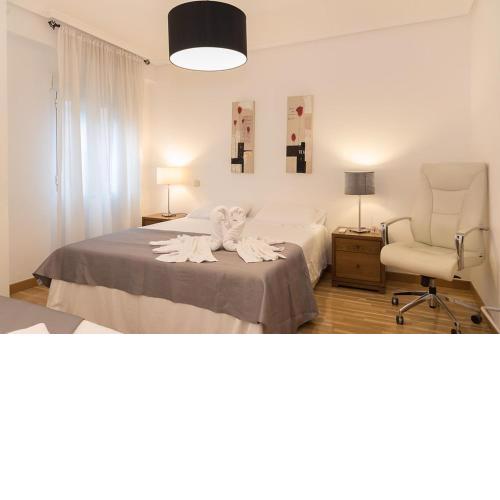 Bonito apartamento cerca de la Plaza Mayor (C/Segovia 10)