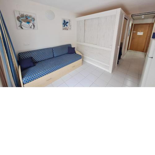 Bonito apartamento con piscina
