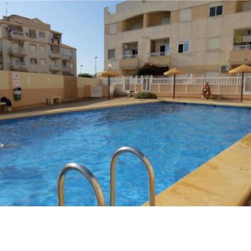 Bonito Apartamento de dos habitación y piscina
