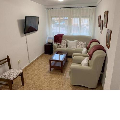 Bonito Apartamento en la Manga con piscina entre dos mares