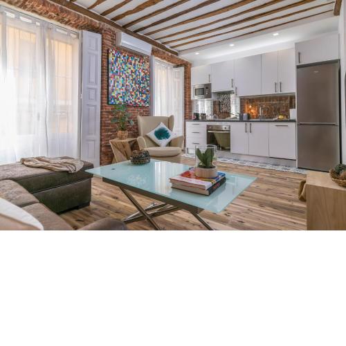 Bonito apartamento en típica corrala en el centro de Madrid