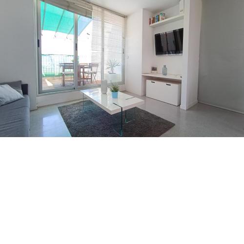 Bonito Atico Con Terraza