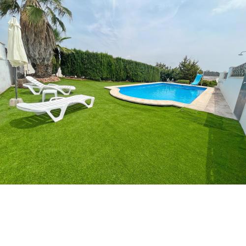 Bonito chalet con piscina privada en Gilet