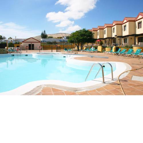 Book Jet - Premium Pool View & WIFI