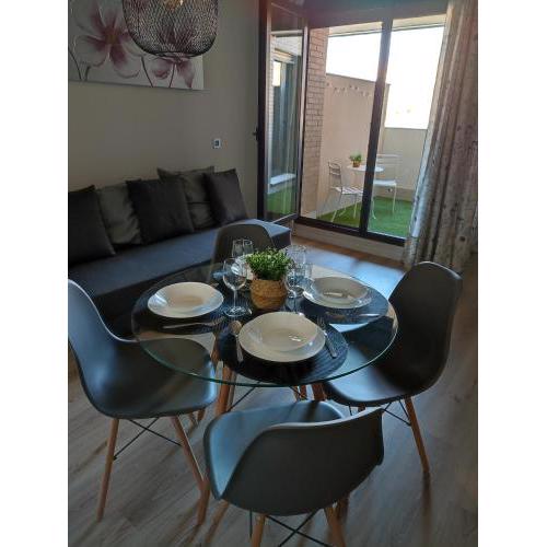 Bormujos, apartamento a 5 minutos de Sevilla, parking gratuito