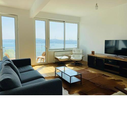 Bosphorus dominant renovated 120M apt with breathtaking view
