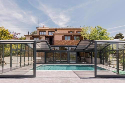 BOTANIA Casa Rural con piscina climatizada todo el año