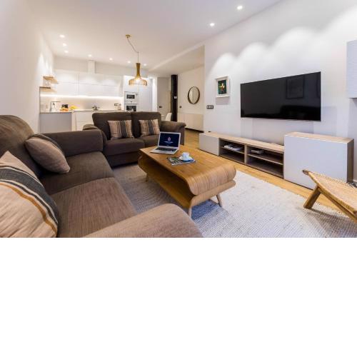 BOULEVARD SUITE APARTMENT