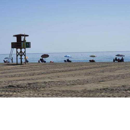 Boutique apartment near the beach, 1 Gbps Wi-Fi