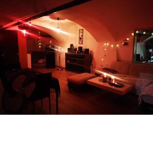Boutique Music Studio - Center - 2x Free Parking