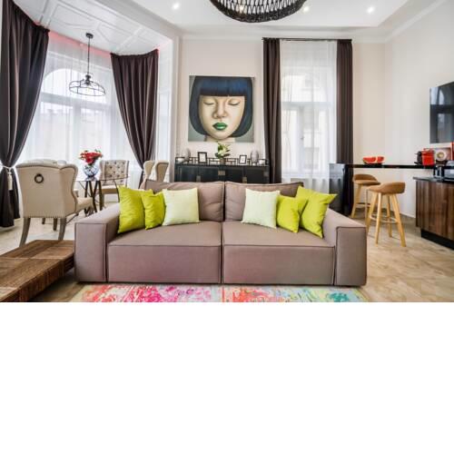 BpR MYSTERY Design Home with A/C