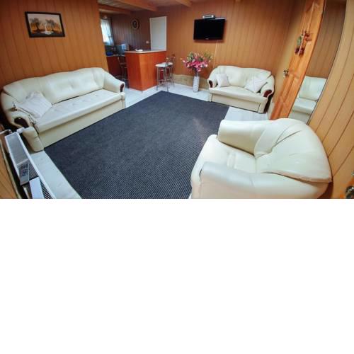 BpR P3 Lodge Apartment with A/C