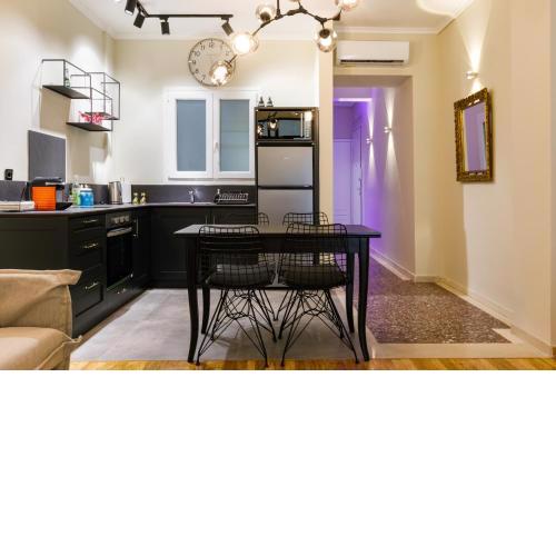 BRAND NEW CENTRAL LUXURY RESIDENCE