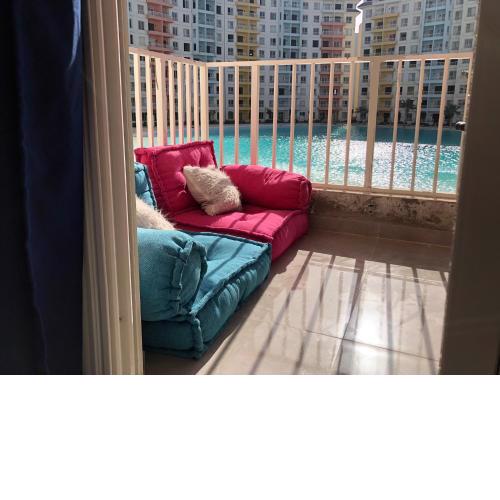 Brand New Chalet with Cheerful Lagoon View