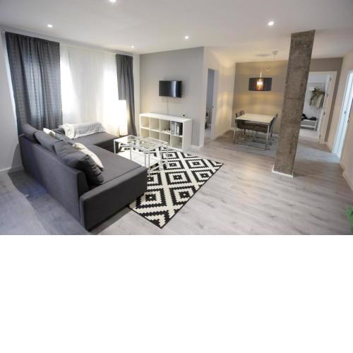 Brand new charming apartment next to the river