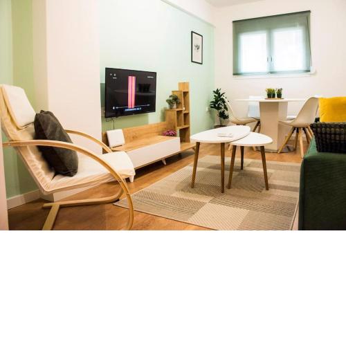 Brand New-City Center Apartment