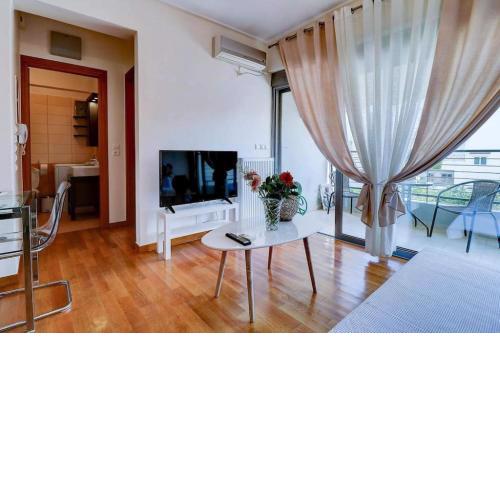Brand new flat in the amazing area of Alimos
