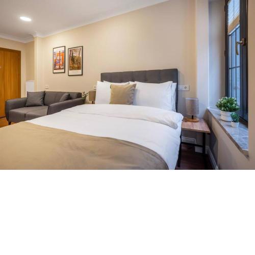 Brand New Studio Wac In Historic Beyolu Area