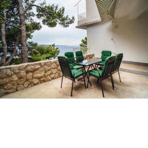 Bratuš-Makarska riviera-apt on the beach