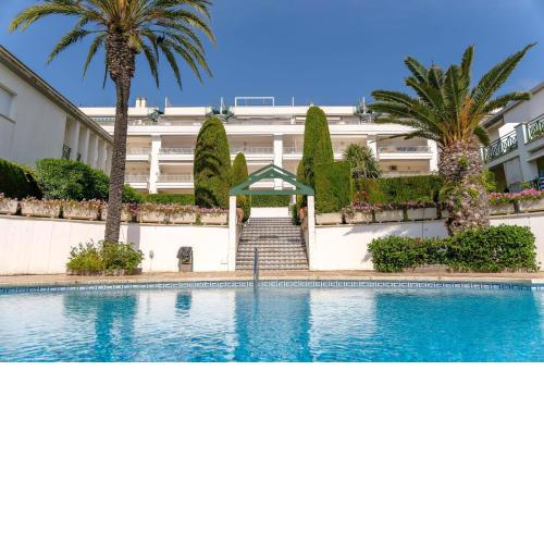 Bravissimo Estel A4 S'Agaró