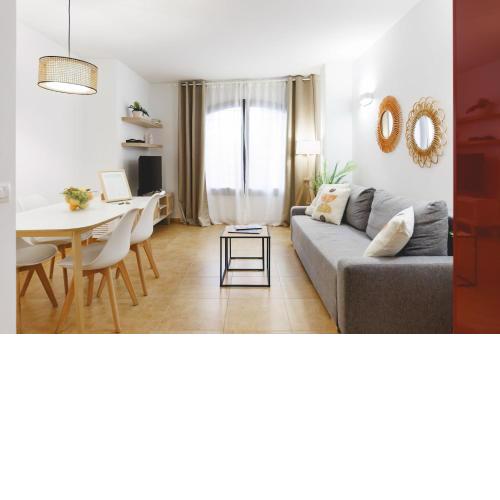 Bravissimo Plaça Catalunya, 2-bedroom apartment with terrace