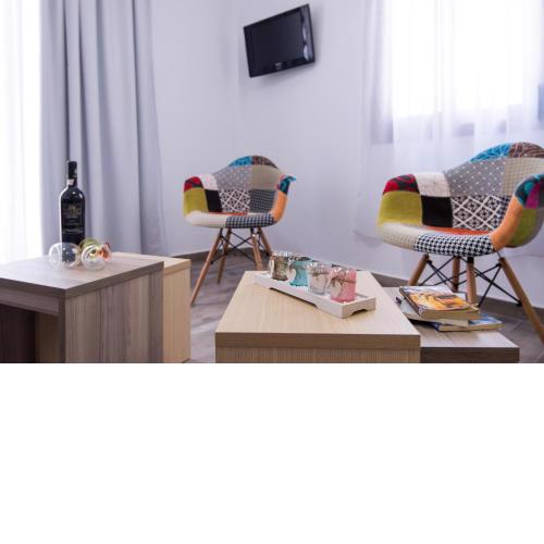 Breeze Vacation Apartments