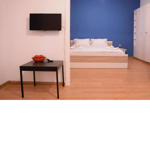 Bright and Cozy Apartment in the Center of Athens