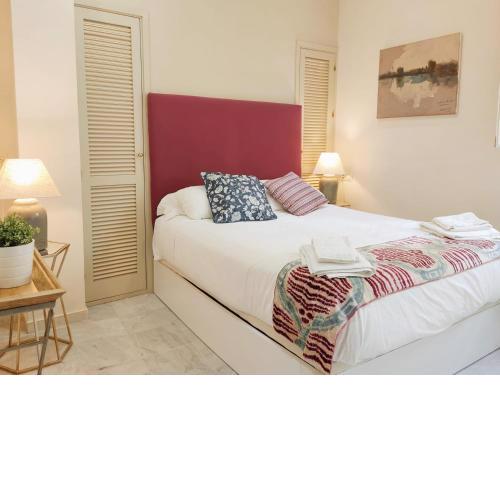 Bright Apartment at Santa Cruz 4 pax, Parking Optional