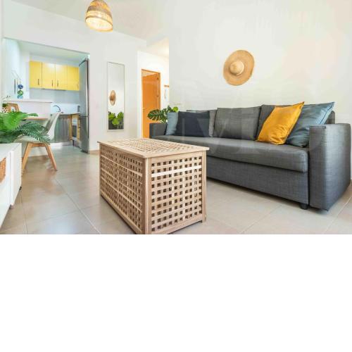 Bright apartment near the historic center