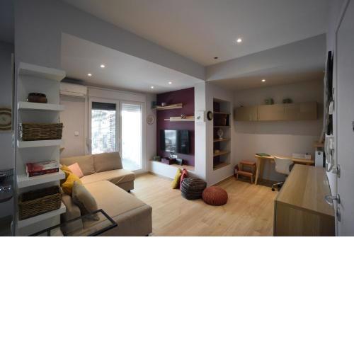 Bright & Central Apartment
