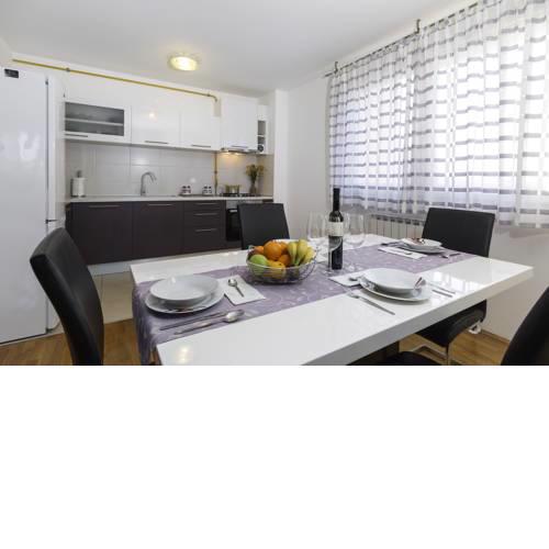 Bright cozy appartment
