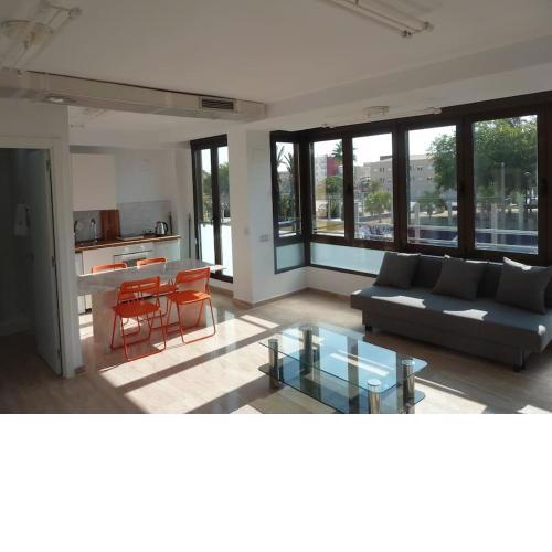 Bright loft near the sea + BIKES