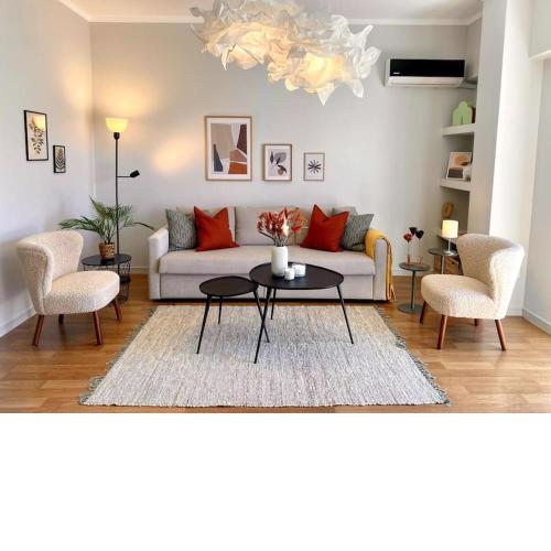 Bright Mellow One Bedroom Apartment