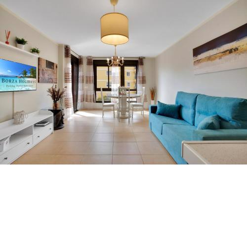 BRIGHT MOCAN, Garage,Pool, Fiber, Padel Court