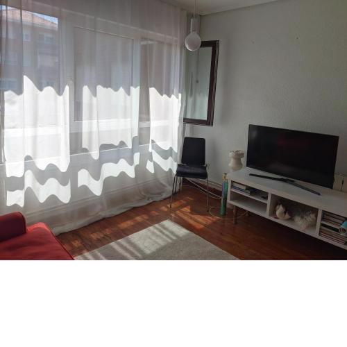 Bright room on Algorta