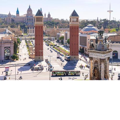 Bright Rooms near Plaza España