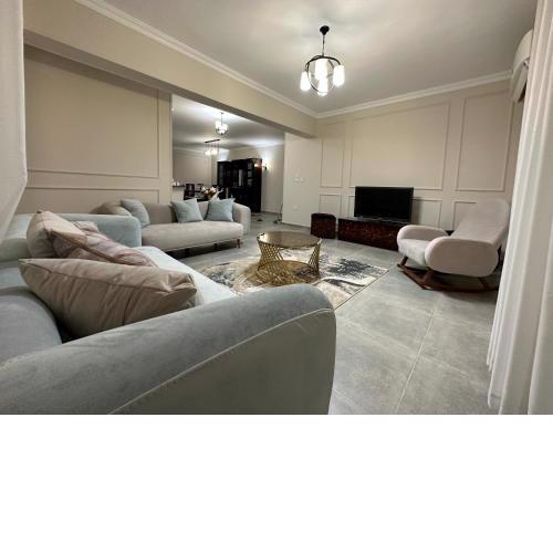 Bright & Spacious 3rd Floor Apt in New Cairo