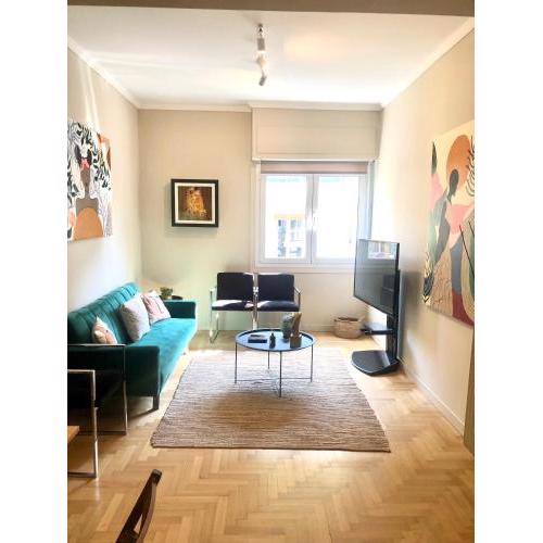 Bright Spacious Modern 3rd flr City Oasis-Sleeps 5