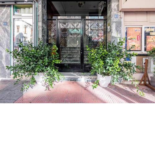 Brilliant apt downtown Athens
