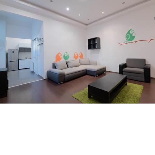 Broadway Downtown Deluxe