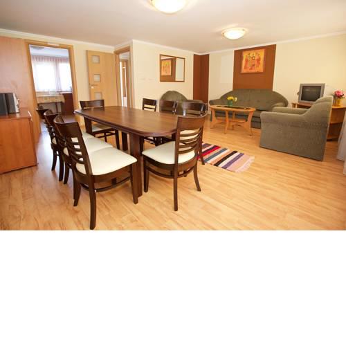 Bródy 51-53 apartman