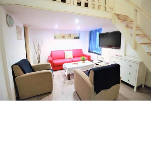 Budapest Easy Flat Opera