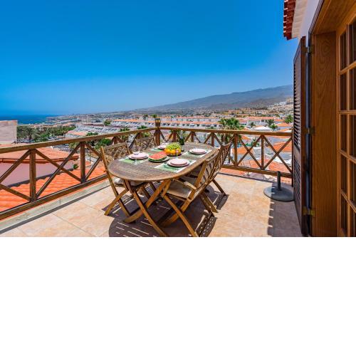 Buenavista Panoramic Villa in Costa Adeje