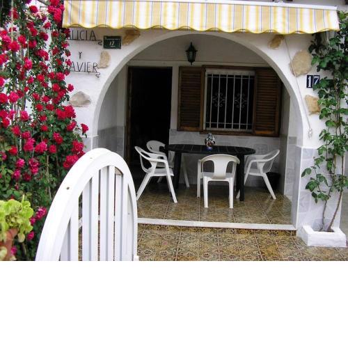 Bungalow en playa Marinas para 6/7 personas, a 150 m. del mar