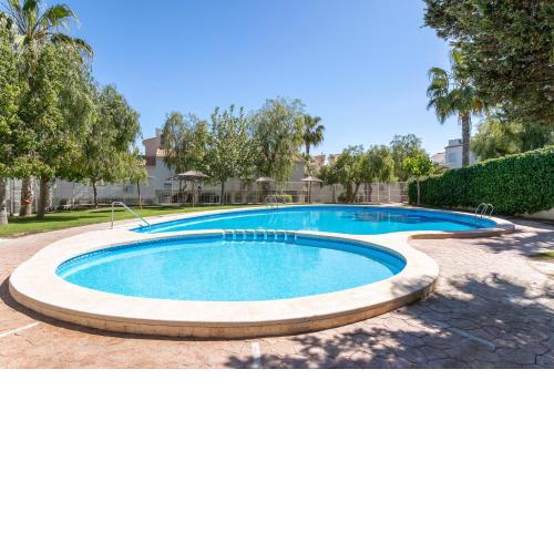Bungalow Urb Costa Hispania