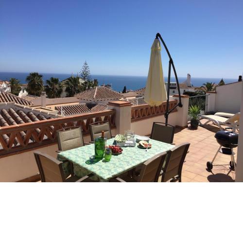 Burriana Beach, Pool, big terrace, superb Seaviews